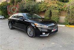 كيا كادينزا